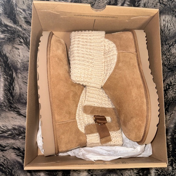 UGG Shoes - UGG Classic Solene Mini Bootie